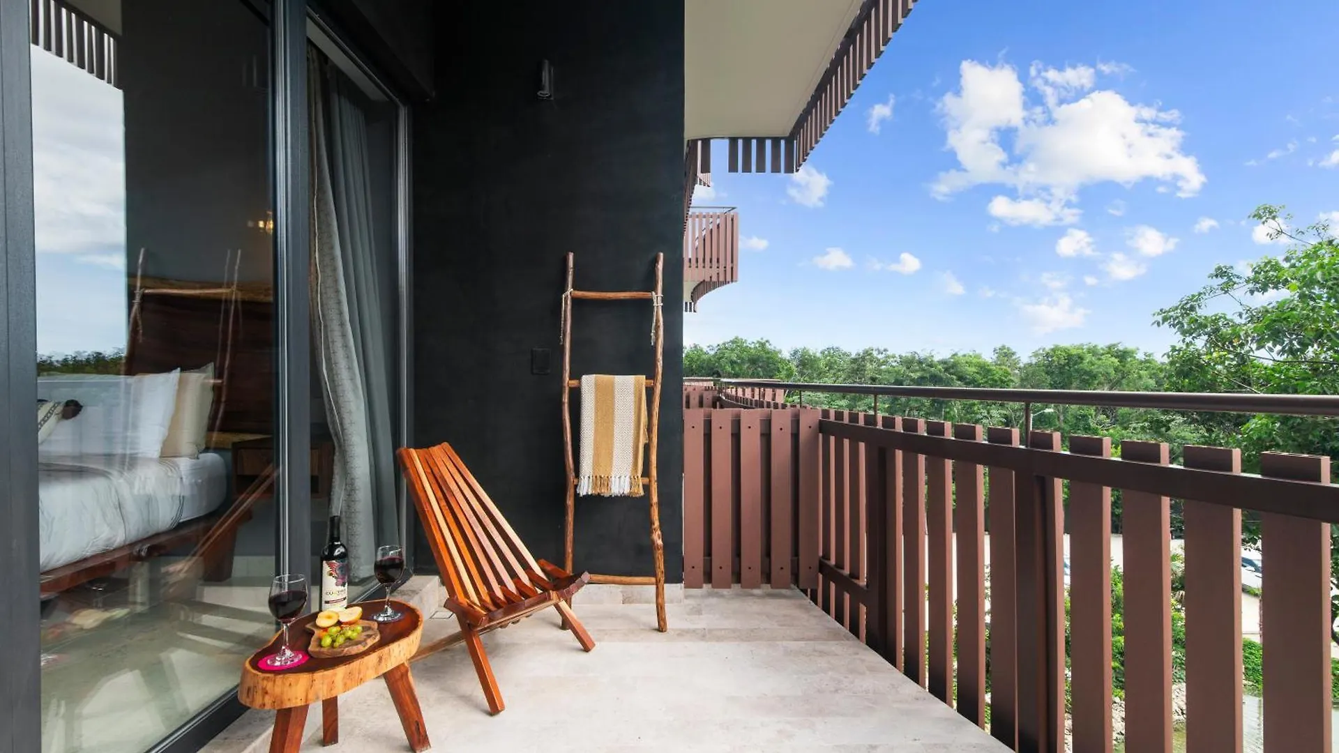 1 Bedroom Apartment With Beach Club Included Tulum 0*,  Mexique