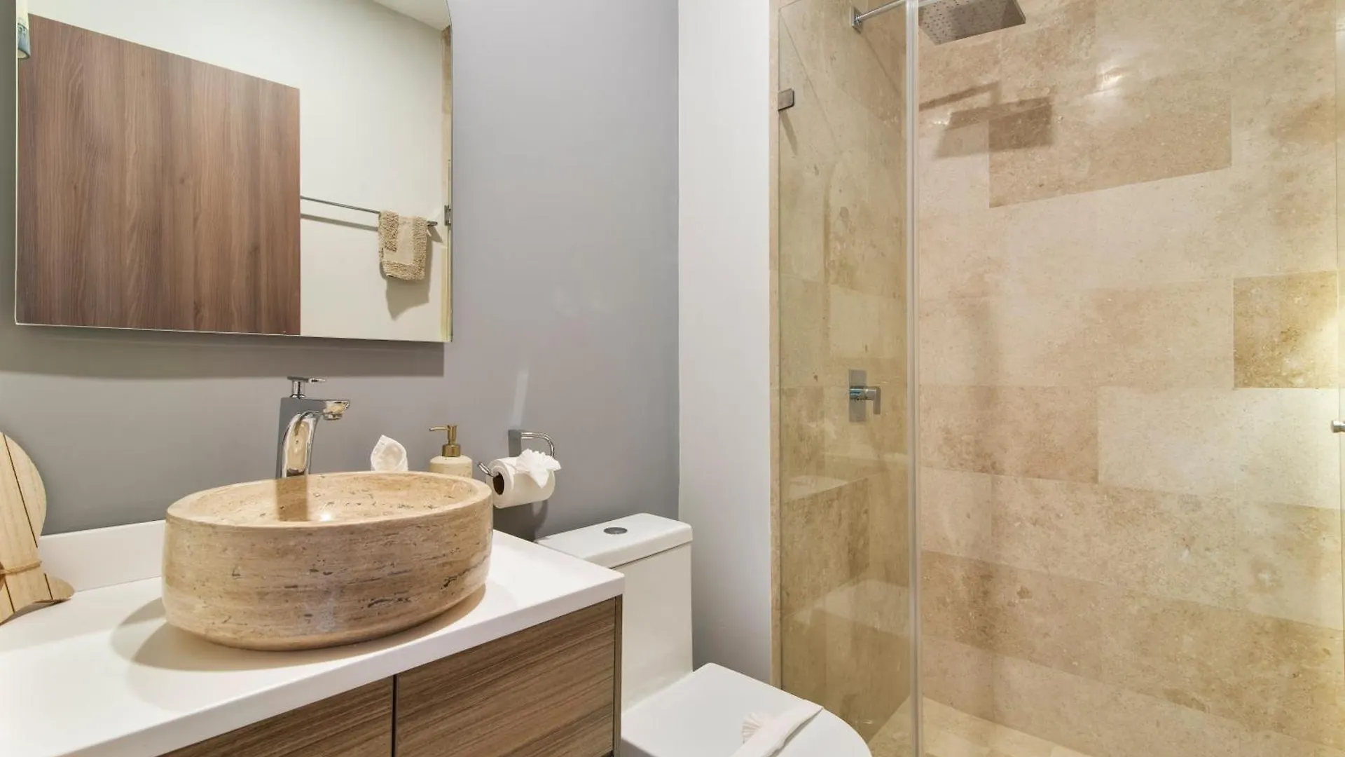 1 Bedroom Apartment With Beach Club Included Tulum